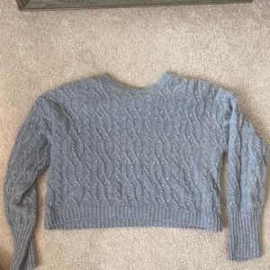 Grey long sleeve sweater
